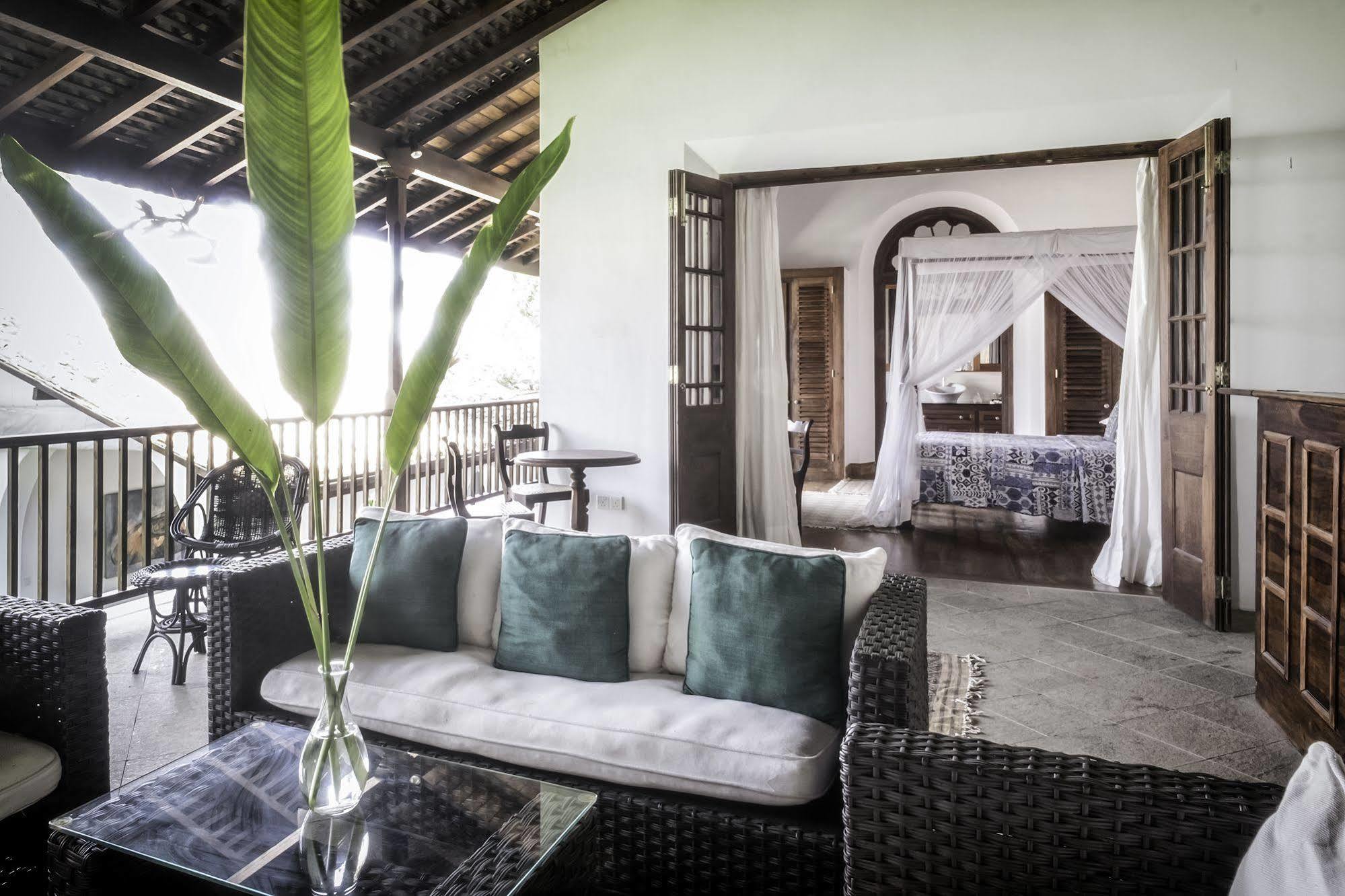 Number 48 Galle Fort Экстерьер фото